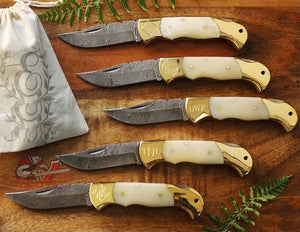 The Art of Crafting a Custom Damascus Folding Knife