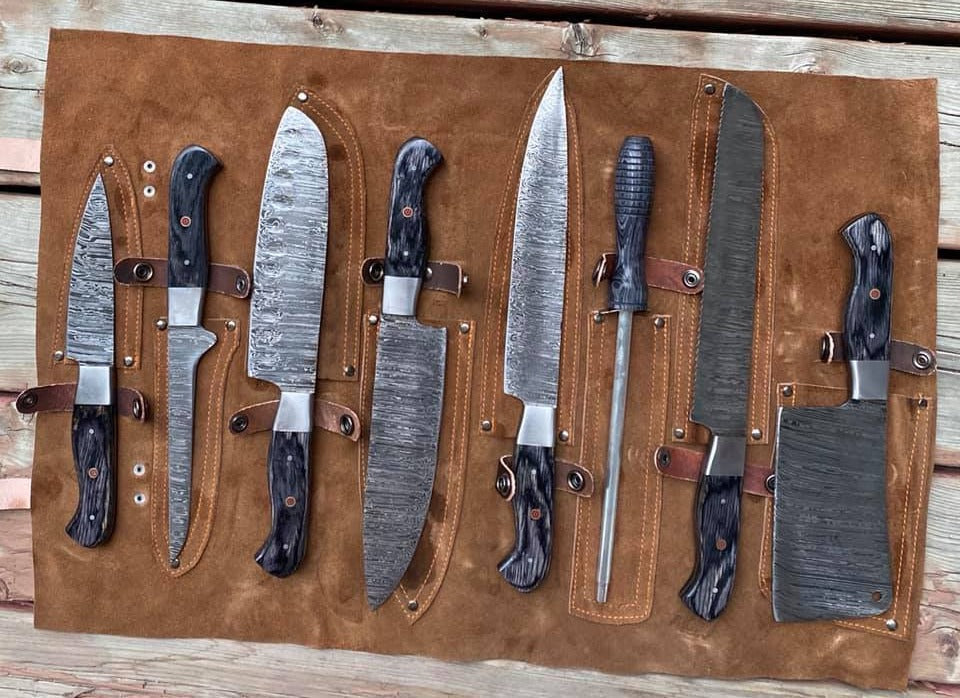 An Amazing Custom Hand Made Damascus Steel Complete BBQ/Chef/Kitchen Knife Set 095 - Troy Blades