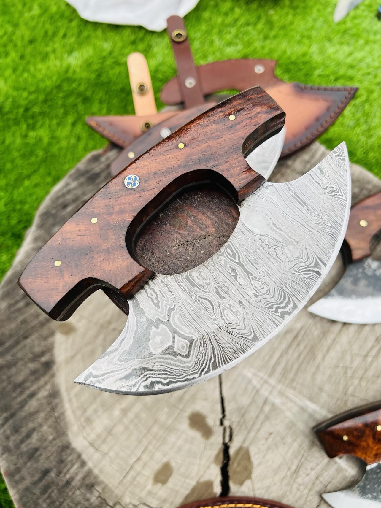 Handmade Damascus/Carbon Steel ULU knives - Troy Blades