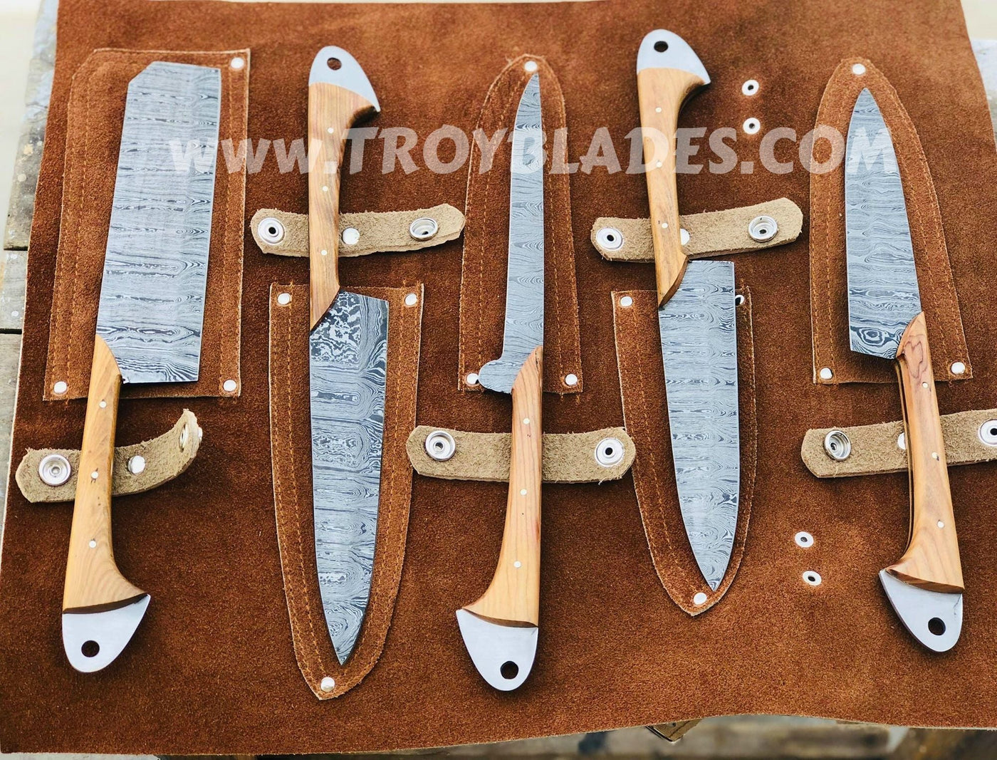 Custom Handmade Damascus Hunting/kitchen/BBQ knive - Troy Blades