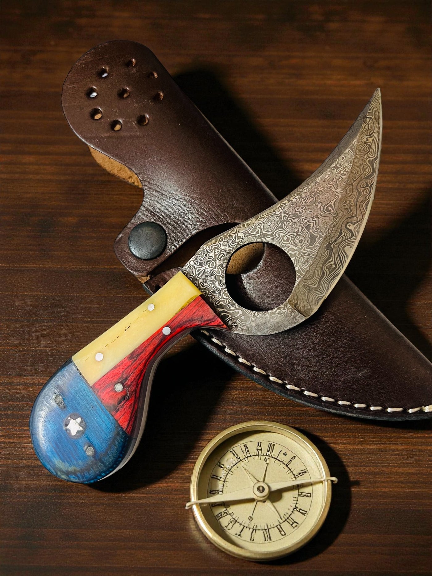 Handmade Damascus Hunting skinning  Camping knife with Leather sheathe