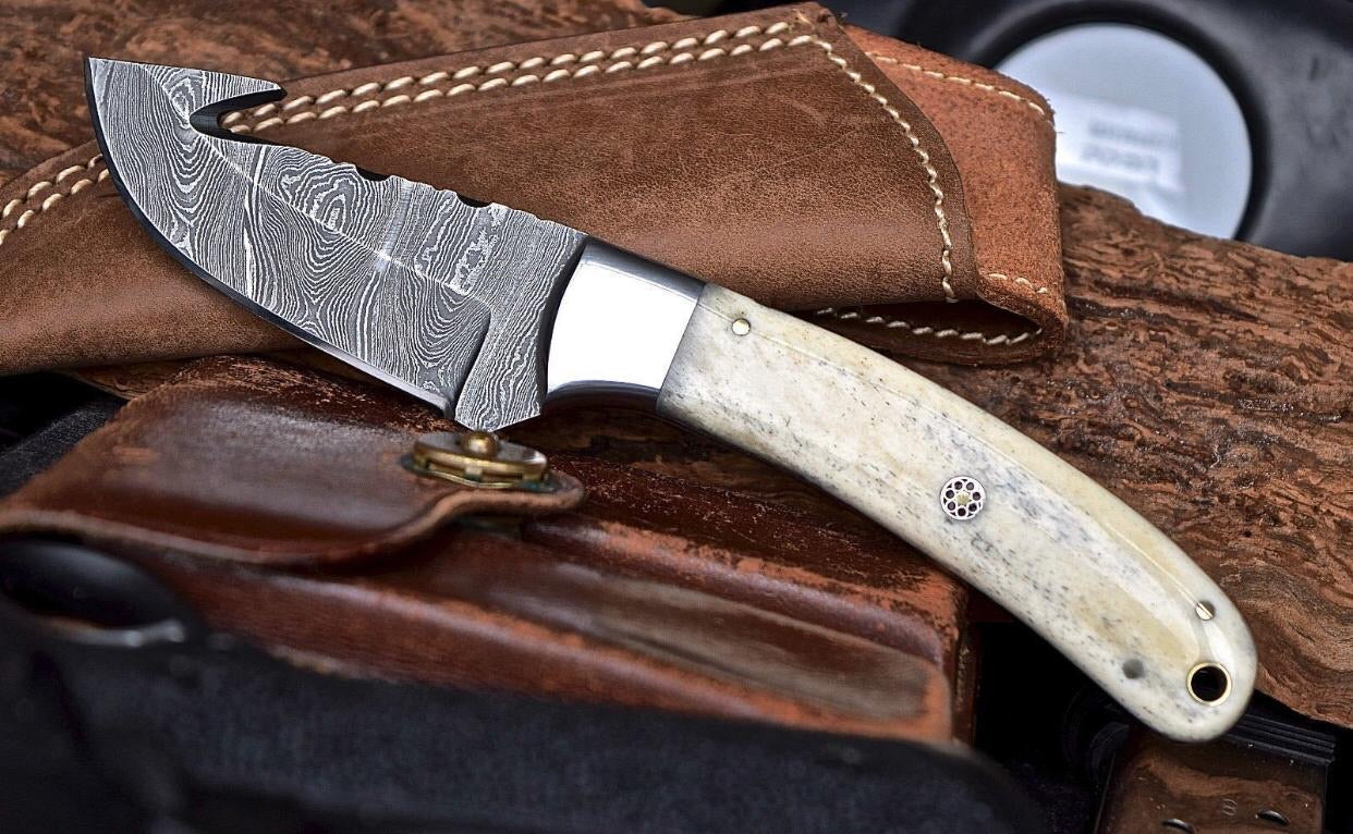 Custom handmade Damascus hunting skinning knife - Troy Blades
