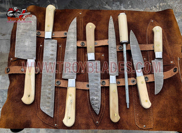 Beautiful Custom hand made Damascus steel kitchen knives set